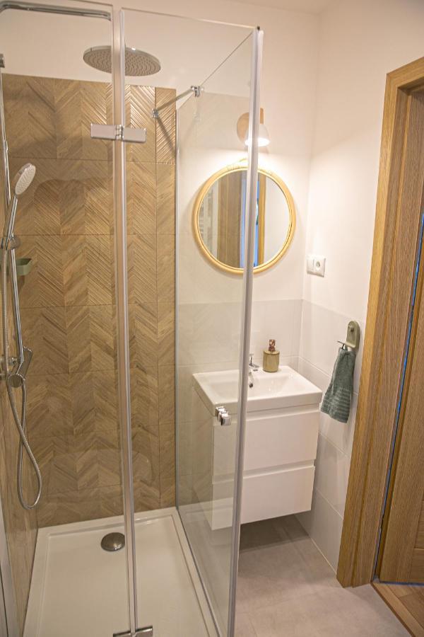 Komaszowka Apartment กดัญสก์ ภายนอก รูปภาพ